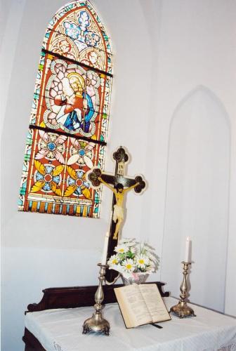 oltarz w kaplicy luterańskiej w Lesznie