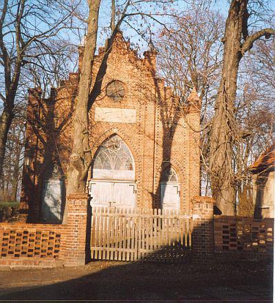 kaplica cmentarza ewangelickiego w Śmiglu