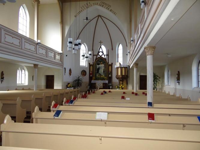 Wnętrze kościoła ewangelickiego w Brzegu