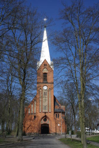 d. kościół ewangelicki w Wilkowicach (stan obecny)