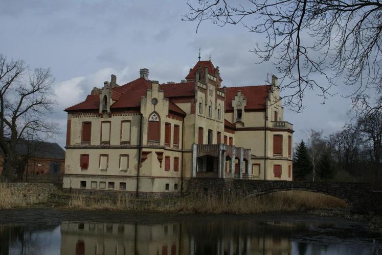 pałac w Kłodzie Górowskiej