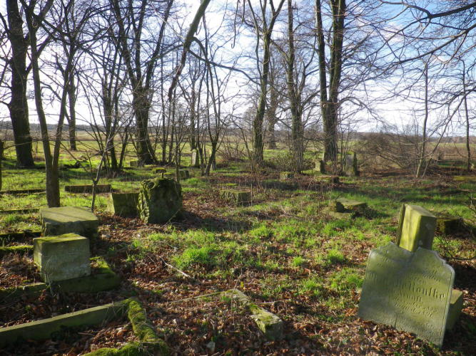 cmentarz ewangelicki w Garbcach