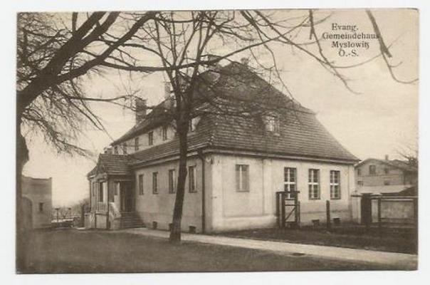 Dom parafialny w Mysłowicach