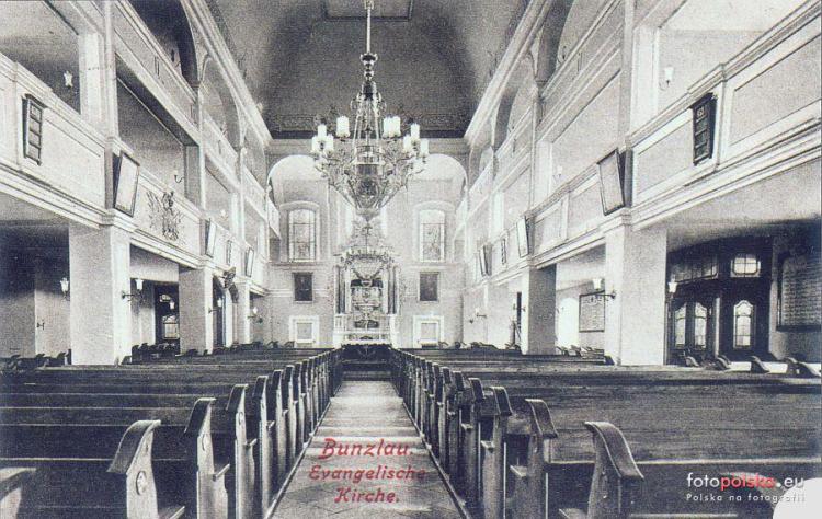 Dawny kościół ewangelicki w Bolesławcu - wnętrze kościoła po przebudowie -  1909 r.