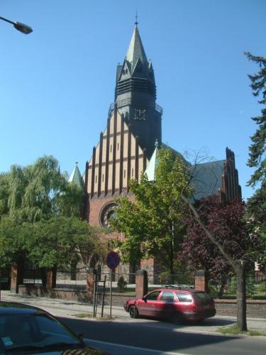 Dawny kościół ewangelicki w Poznaniu (Łazarz)