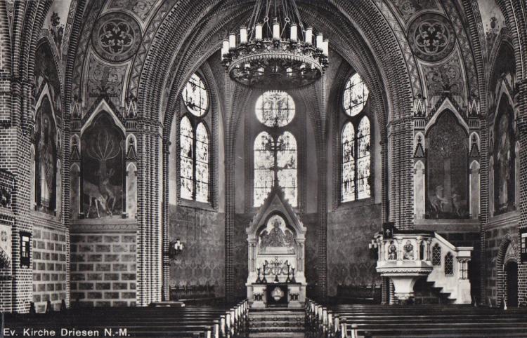 Dawny kościół ewangelicki w Drezdenku - widok na prezbiterium lata 1930-1940