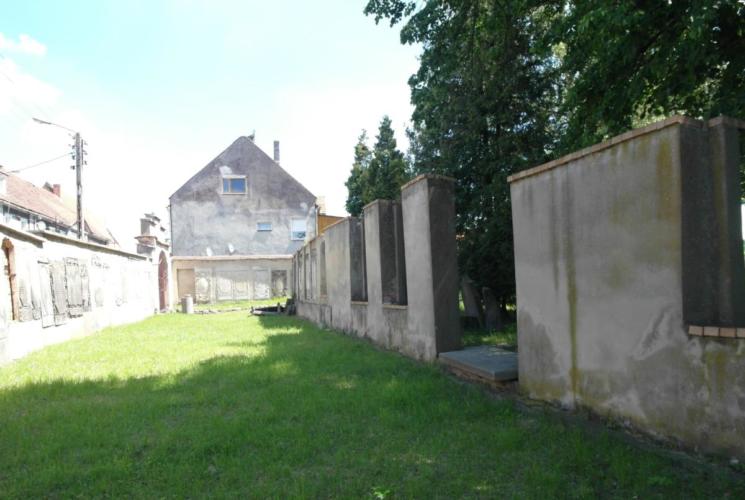 Cmentarz ewangelicki (lapidarium) w Kożuchowie - kaplica cmentarna