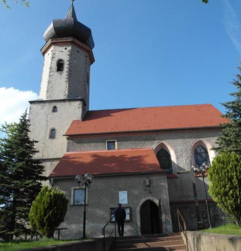 Kościół rzym.-kt. pw. Matki Boskiej Różańcowej w Bolesławcu